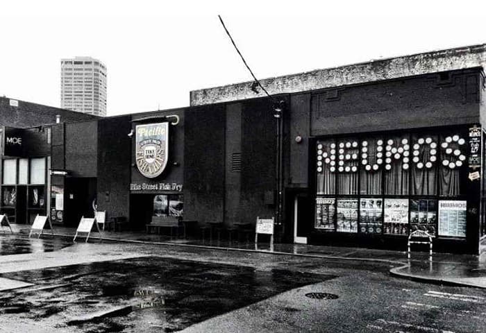 Neumos